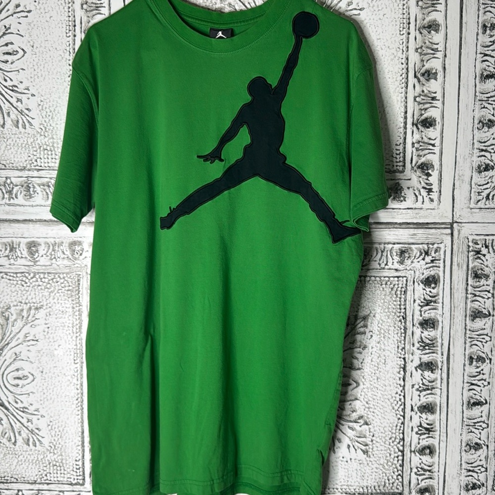 Nike Air Green T Shirr Big Jump Jordan